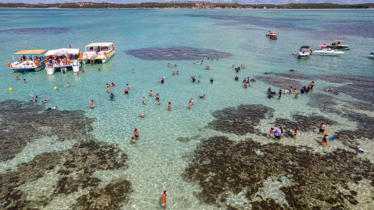 Pozas naturales de Maragogi, destino económico conocido como el Caribe Brasileño.